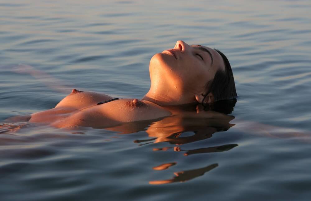 Sunlight Water to the Night pics - A Private Club for Nature Lovers