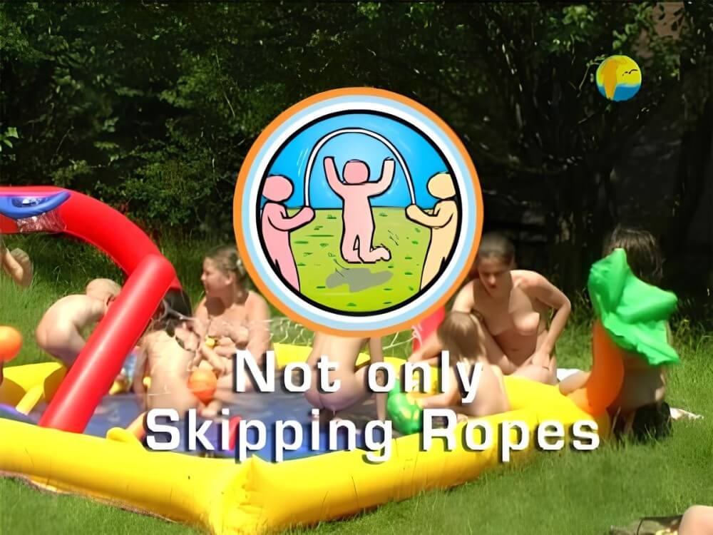 Naturist Freedom: Not only Skipping Ropes - The Foundations of Naturist Philosophy and the Ethical Principles of the Community