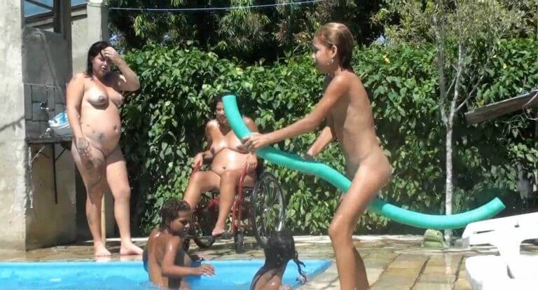 Oceanic Backyard Noon # 1 Full HD - Nudism is normal and fun
