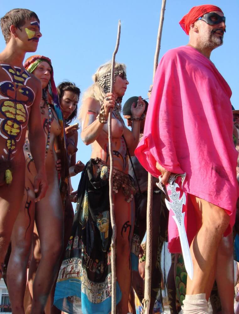Neptune Day Mountain Top pics - Naturism as a protest against puritanical moral norms