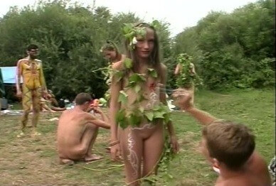 Enature - Mother Naturists - Nudists value simplicity and openness