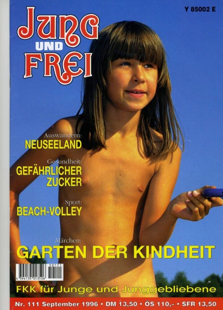 Jung und Frei Nr 111 - Nudism and naturism are a path to self-acceptance