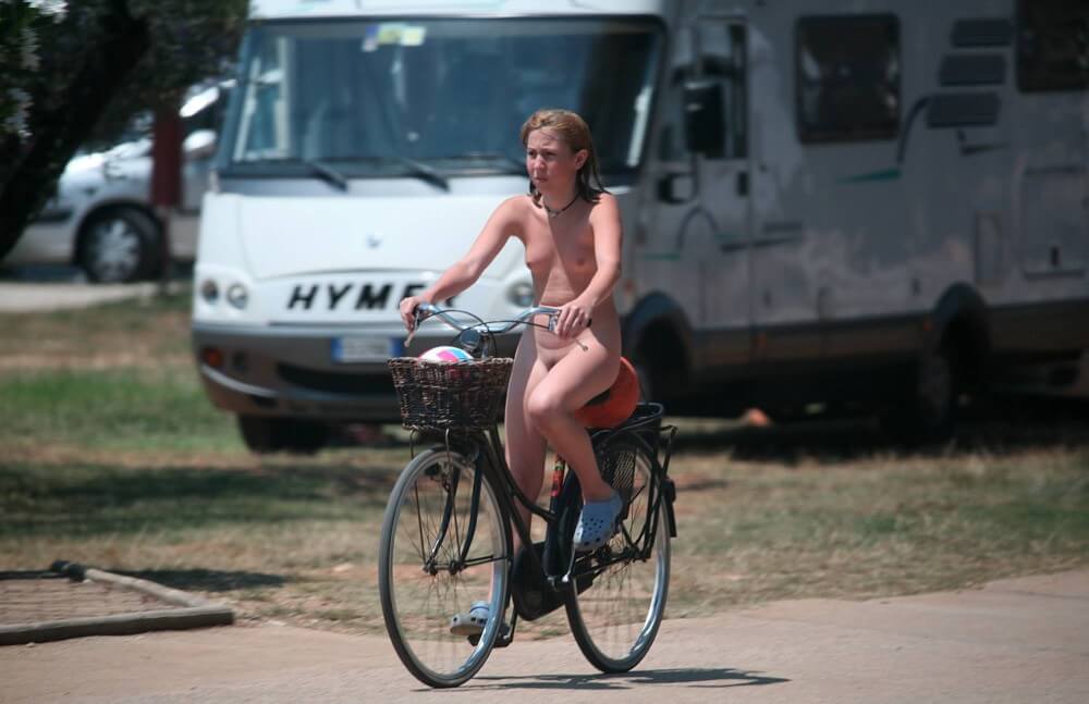 Leaving the Outdoor Site pics - Nudists strive for tolerance and respect for others