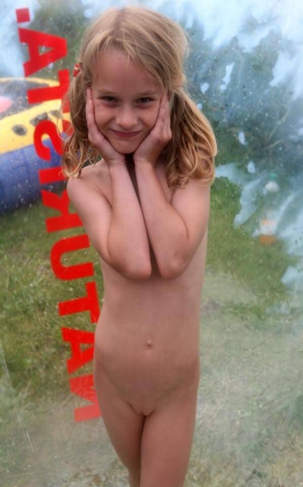 Outdoor nudist photography - Nudity promotes inner harmony and peace of mind