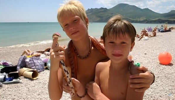Premium Content # 23 - Visit a nudist beach