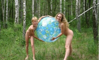 Crimea Family Sand Profile photo gallery - Naturism teaches respect and love for the natural world