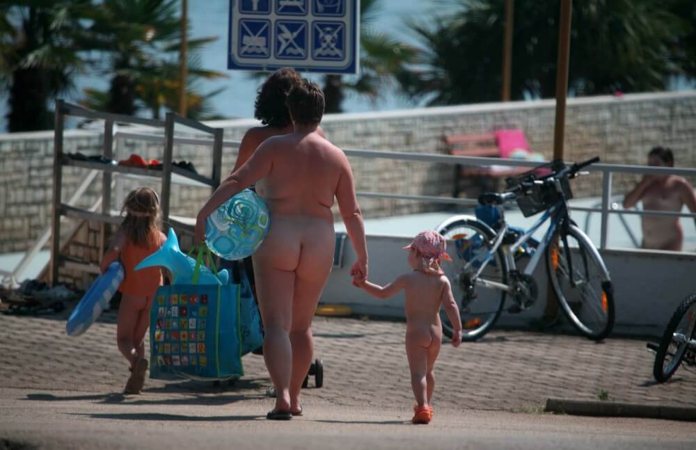 Pool Outskirt Nude Guests pics - Nudism has been around for a very long time