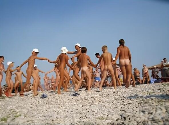 Premium Content # 37 - Naturism is about peace and tranquility