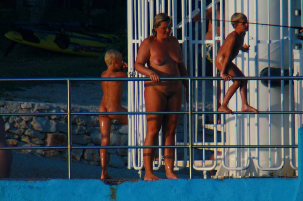 Uka FKK Water Play - For naturists, nudity is part of natural existence