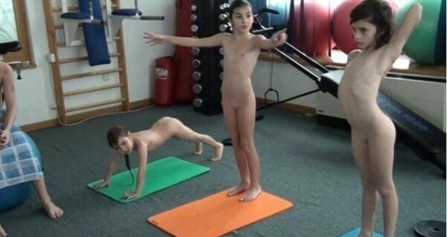 Piano, pool and tennis Full HD - Nudism and natural harmony