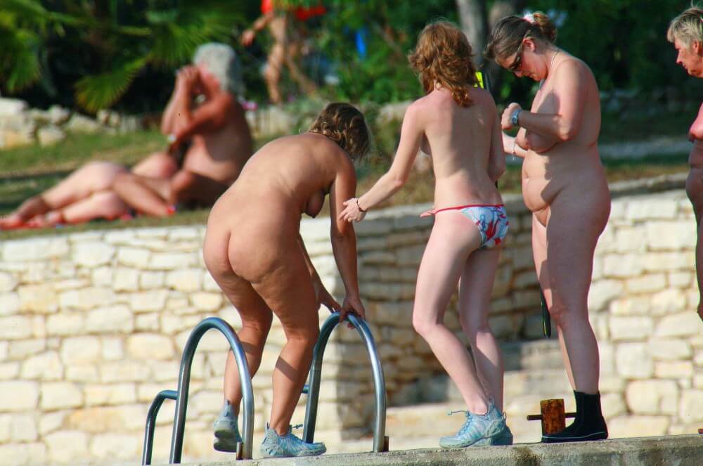 Ula FKK Exploration Family pics - We are naked in the bosom of nature