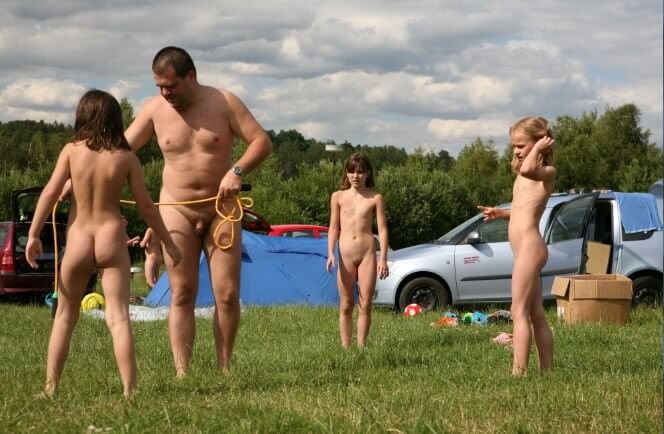 Naturism photo gallery # 38 - Nudity is a part of life without shame