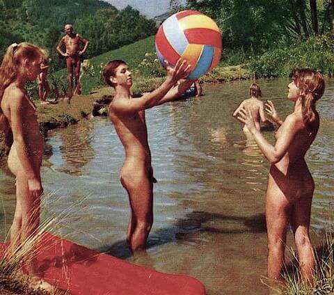 Vintage nudism photos - Striving for harmony with nature—its okay to be a little naked
