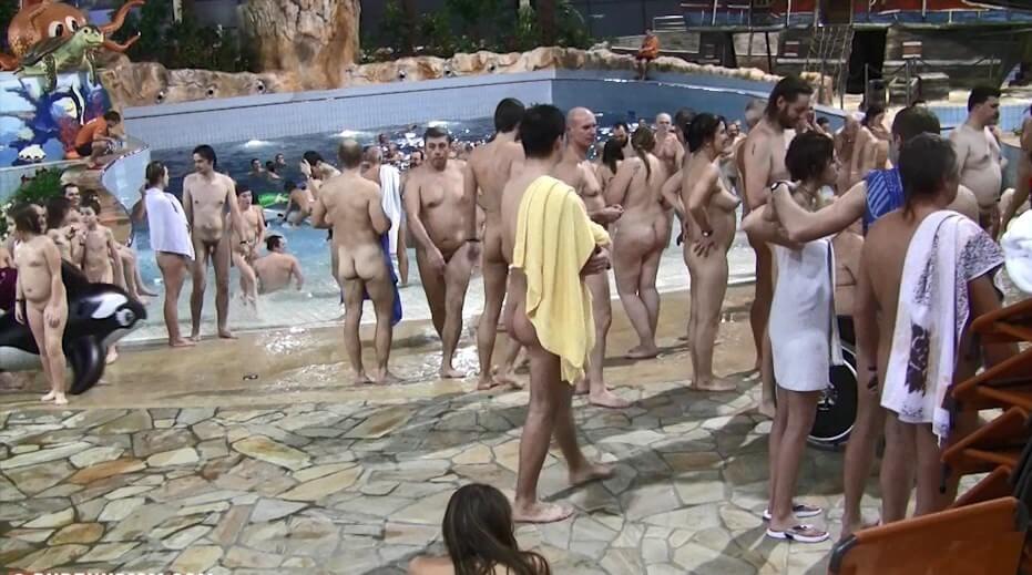Aquatic park reunion video - Freedom and harmony in the practice of nudism and the naturist movement