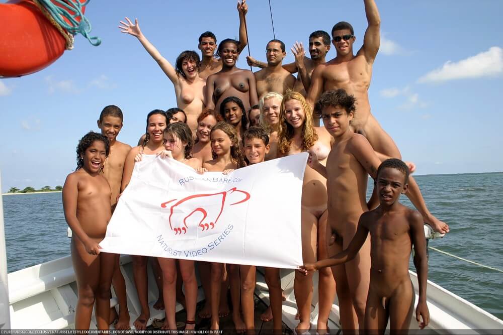 Naturism photo gallery # 59 - Nudism knows no boundaries