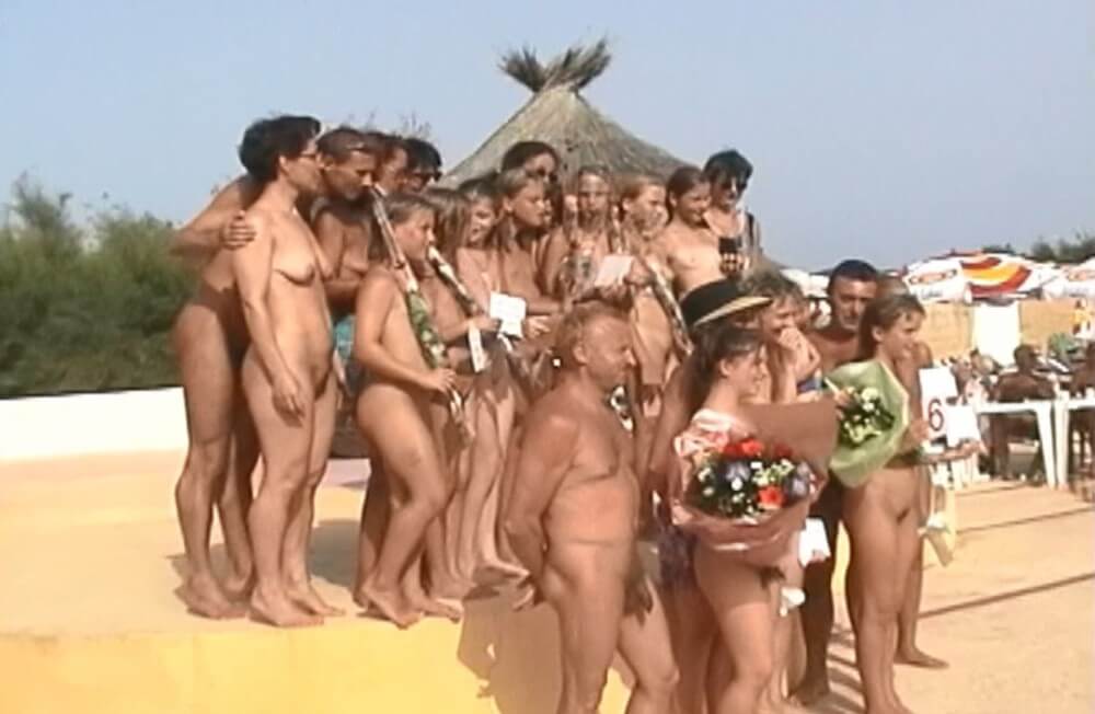 Miss Teen JR. Pageants # 20 video Sunat Natplus Full HD - Nudism and naturism are a path to self-acceptance